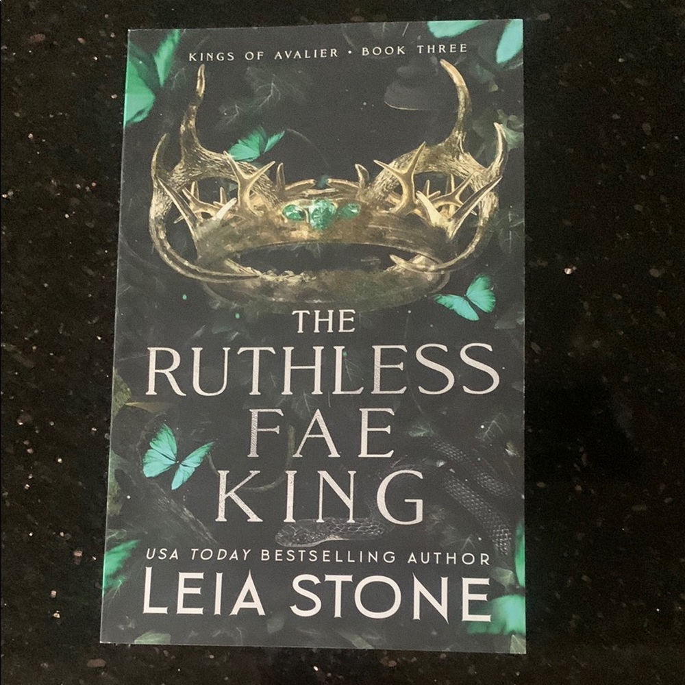 The Ruthless Fae King by Leia Stone